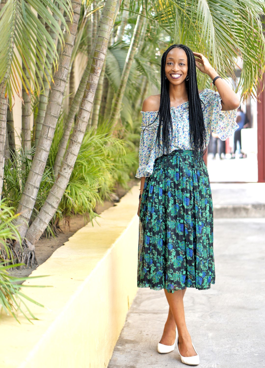 nigerian blogger cassie daves wearing mixed prints fashion trend 